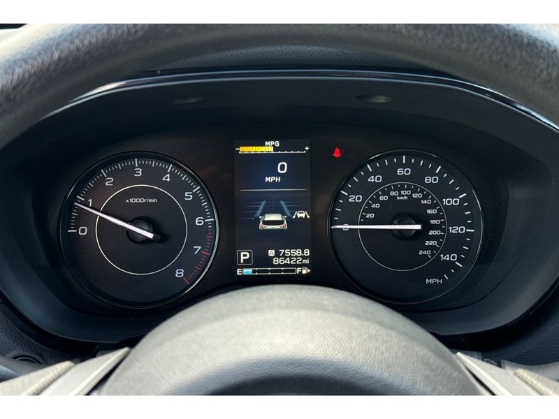 Subaru Impreza Vehicle Full-screen Gallery Image 26