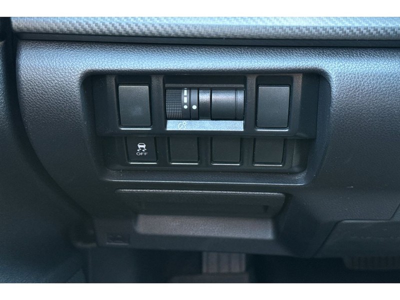 Subaru Impreza Vehicle Full-screen Gallery Image 28