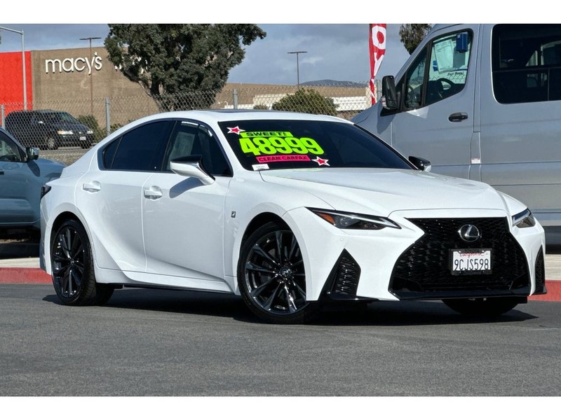 Lexus IS 350 Vehicle Full-screen Gallery Image 02