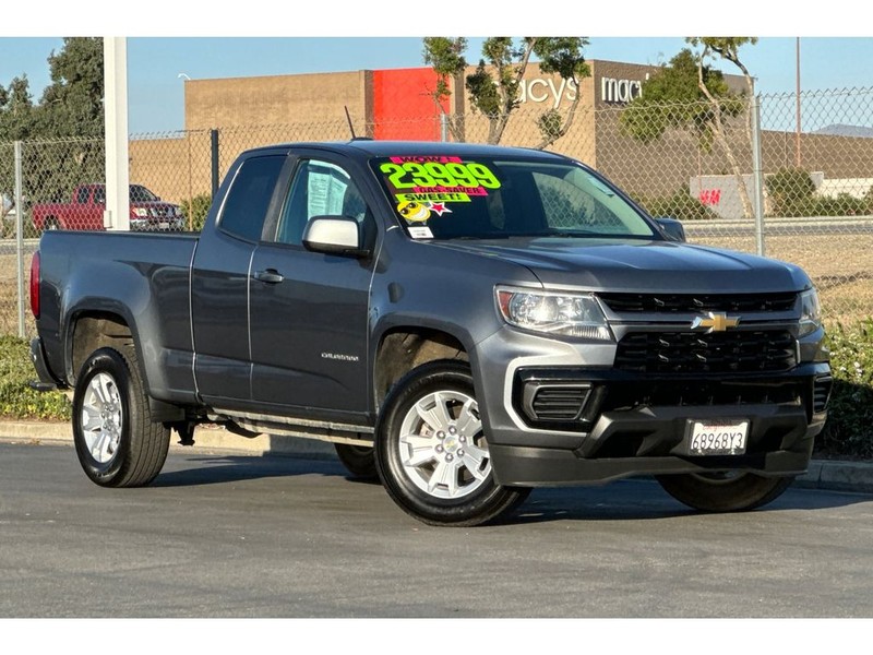 Chevrolet Colorado Vehicle Full-screen Gallery Image 02