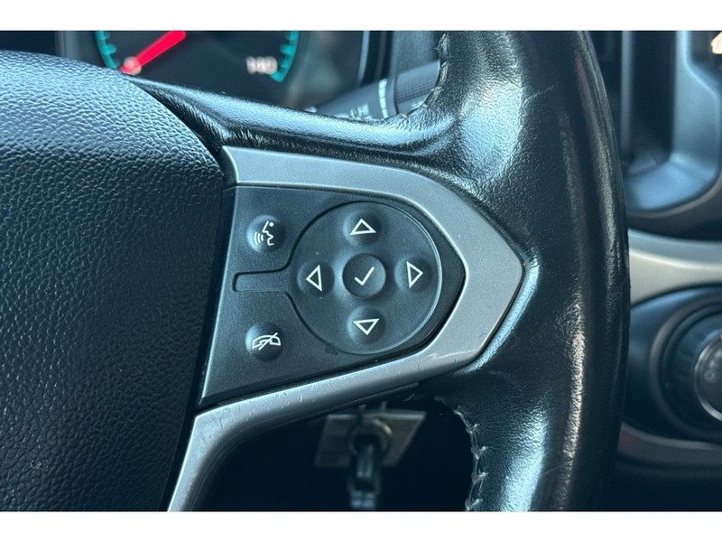 Chevrolet Colorado Vehicle Full-screen Gallery Image 25