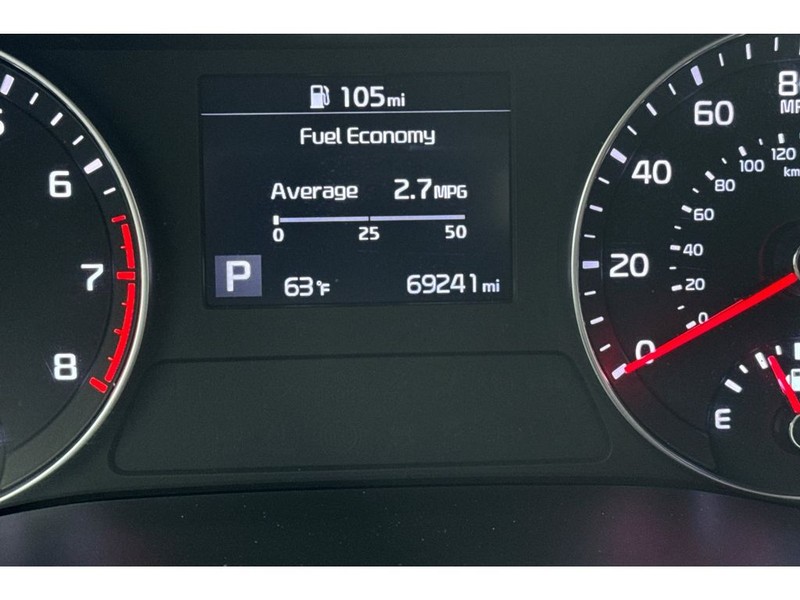 Kia Forte Vehicle Full-screen Gallery Image 26