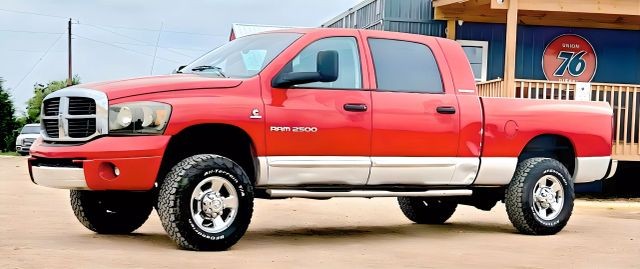 Dodge Ram 2500 4WD Laramie Mega Cab - Kyle TX
