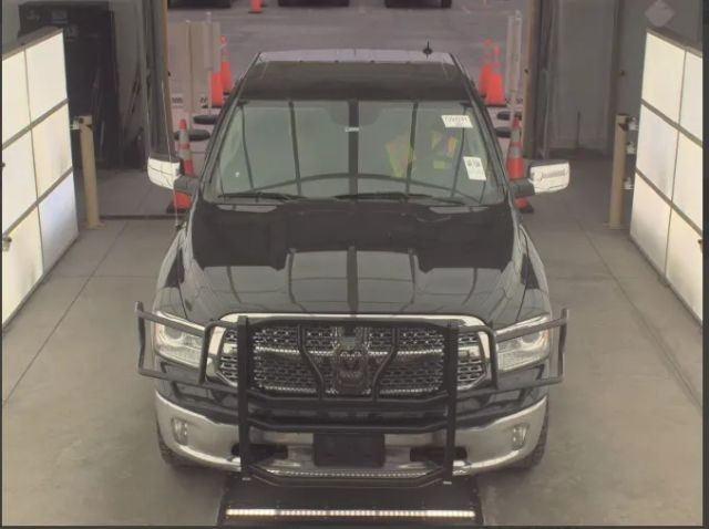 Ram 1500 4WD Laramie Crew Cab - Kyle TX