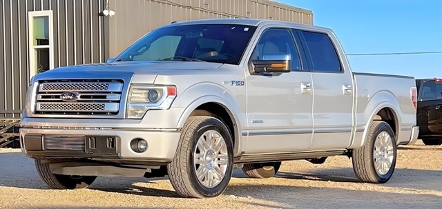 Ford F-150 Platinum Pickup 4D 5 1/2 ft - Kyle TX