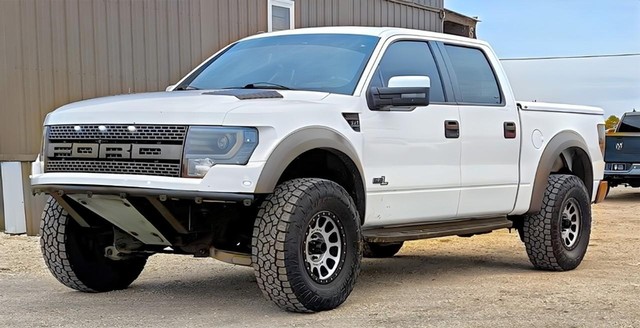 Ford F-150 4WD SVT Raptor SuperCrew - Kyle TX