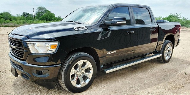 Ram 1500 2WD Lone Star Crew Cab - Kyle TX