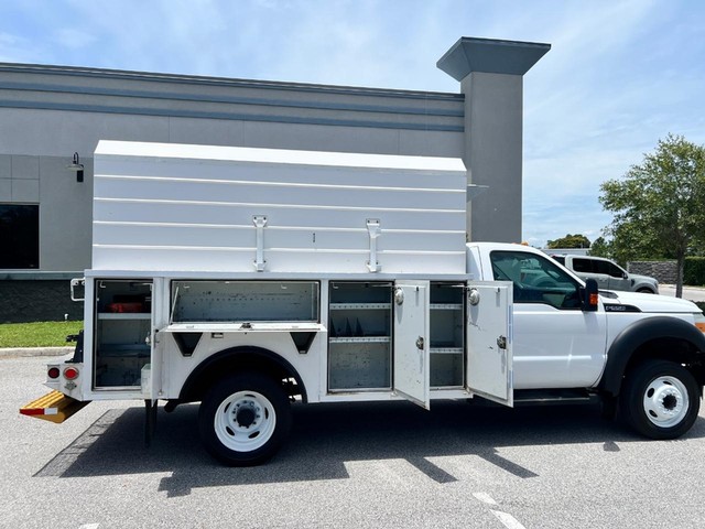 2012 Ford F-550 - Photo 12