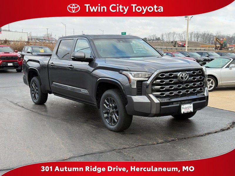 2026 Toyota Tundra Platinum's photo