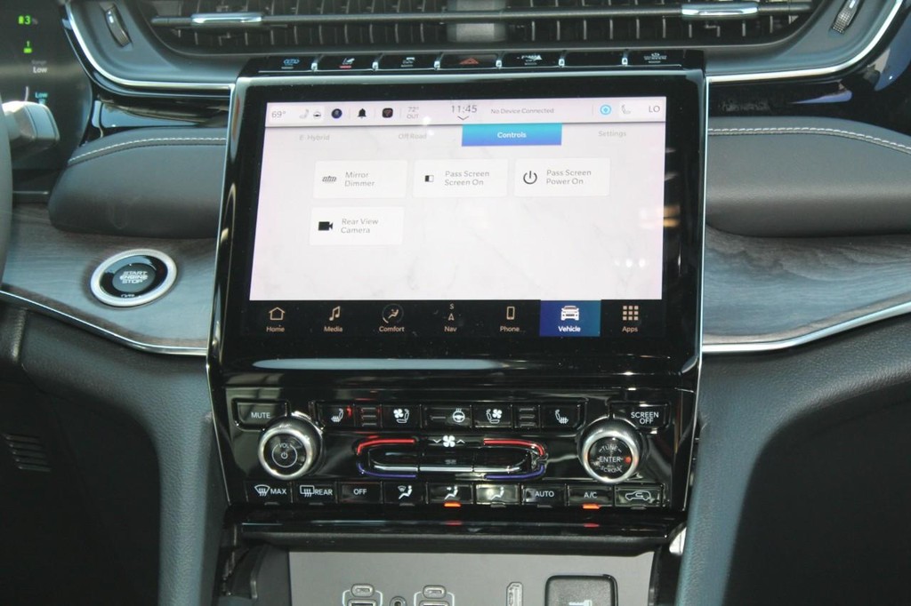 Jeep Grand Cherokee 4xe Vehicle Full-screen Gallery Image 08