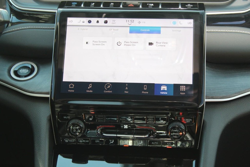 Jeep Grand Cherokee 4xe Vehicle Full-screen Gallery Image 13