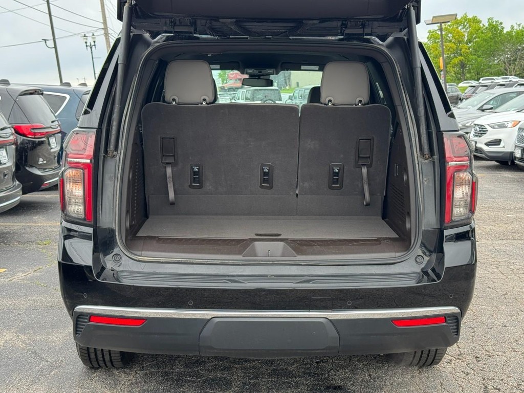 Chevrolet Tahoe Vehicle Full-screen Gallery Image 08