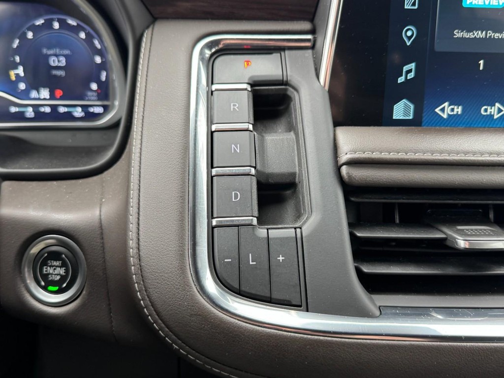 Chevrolet Tahoe Vehicle Full-screen Gallery Image 23