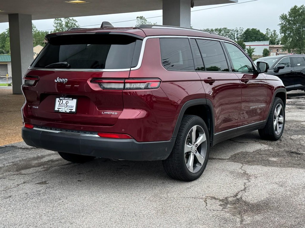 Jeep Grand Cherokee L Vehicle Full-screen Gallery Image 03