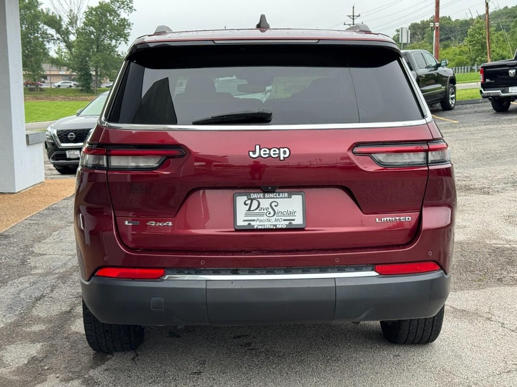 Jeep Grand Cherokee L Vehicle Full-screen Gallery Image 09