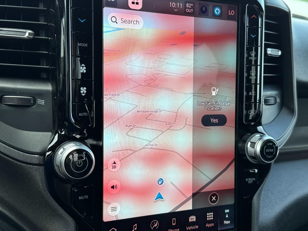 Ram 2500 Vehicle Full-screen Gallery Image 13