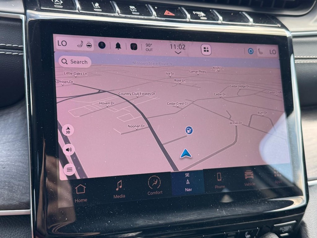 Jeep Grand Cherokee Vehicle Full-screen Gallery Image 26