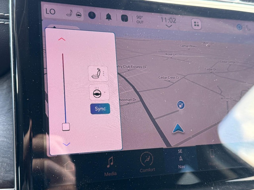 Jeep Grand Cherokee Vehicle Full-screen Gallery Image 27