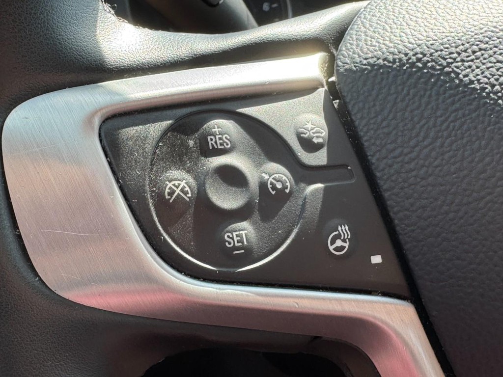 GMC Terrain Vehicle Full-screen Gallery Image 19