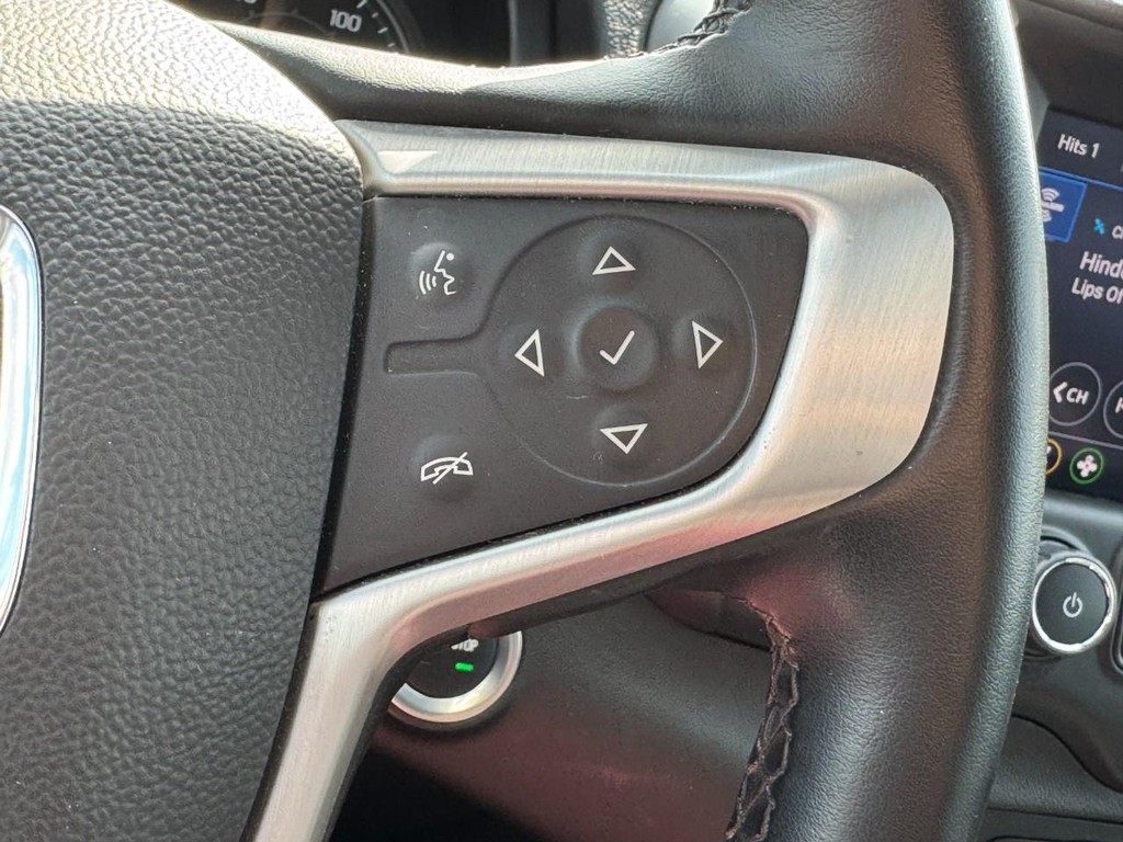 GMC Terrain Vehicle Full-screen Gallery Image 20