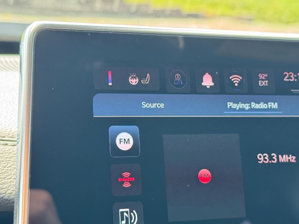 Jeep Compass Vehicle Full-screen Gallery Image 14