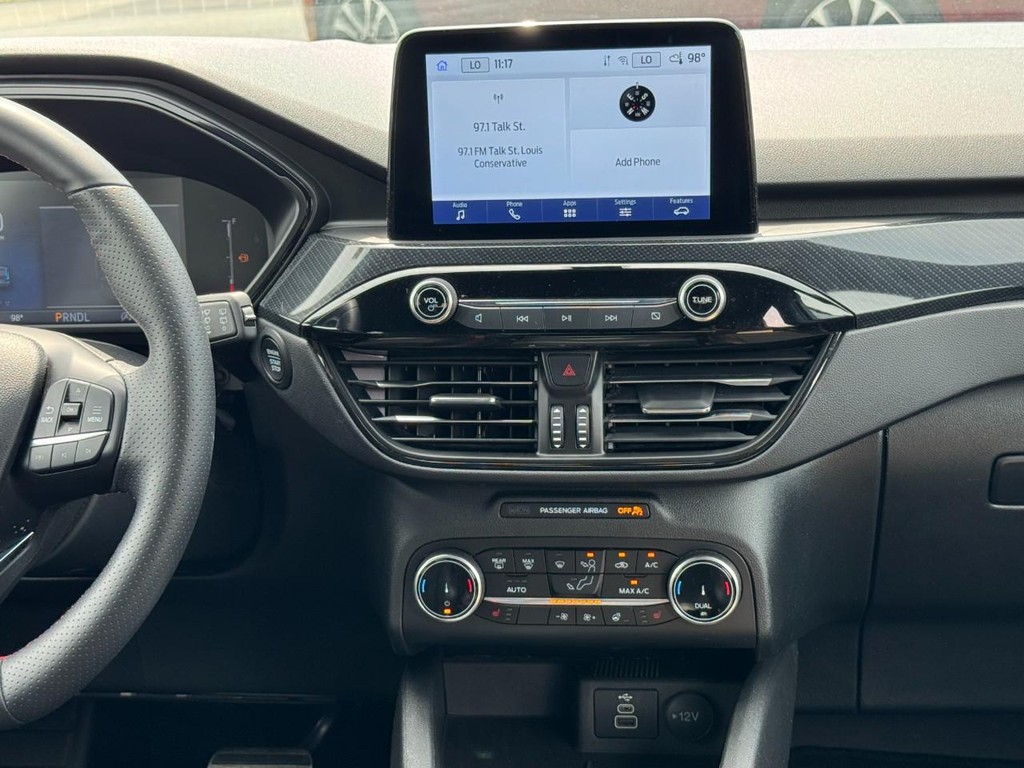 Ford Escape Vehicle Full-screen Gallery Image 14