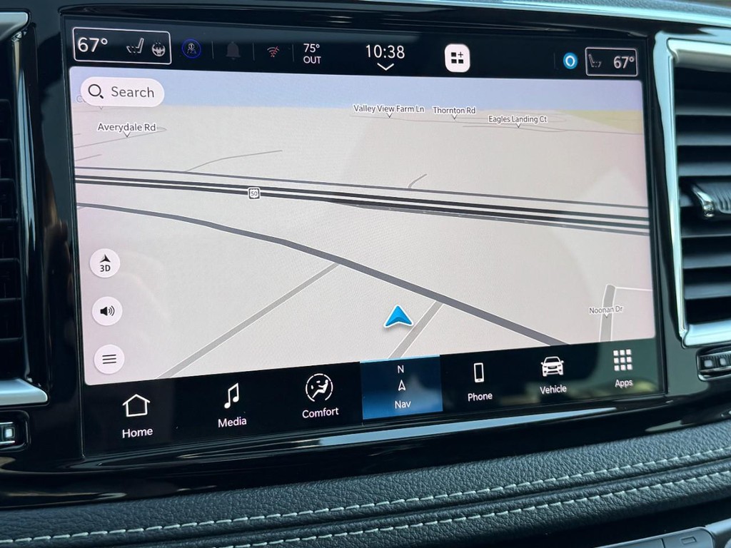 Chrysler Pacifica Vehicle Full-screen Gallery Image 27