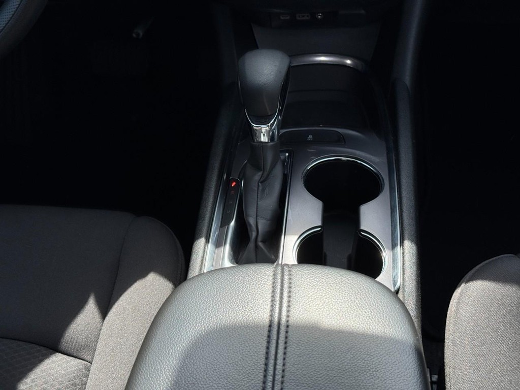 Chevrolet Malibu Vehicle Full-screen Gallery Image 14