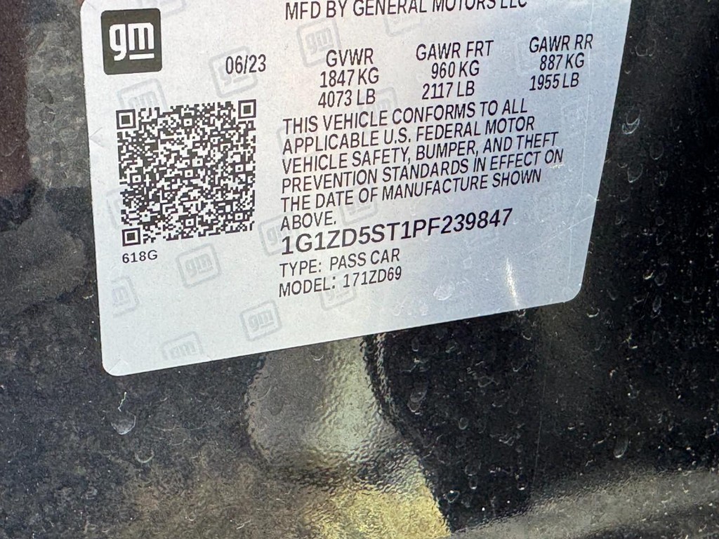 Chevrolet Malibu Vehicle Full-screen Gallery Image 25