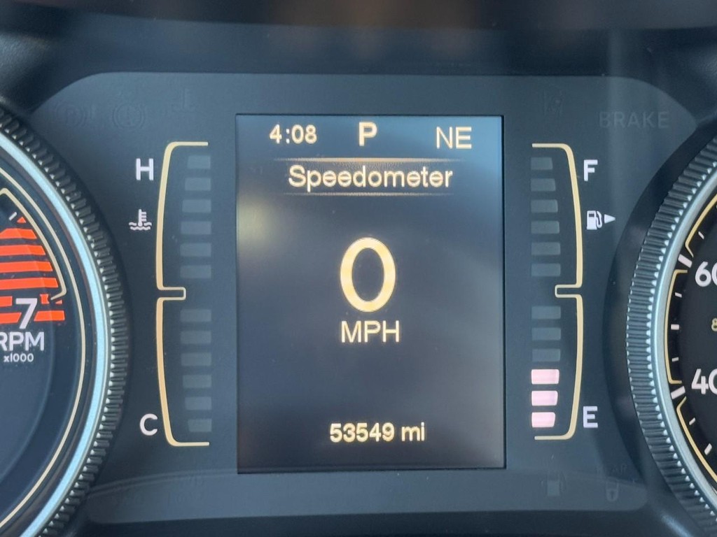 Jeep Cherokee Vehicle Full-screen Gallery Image 20