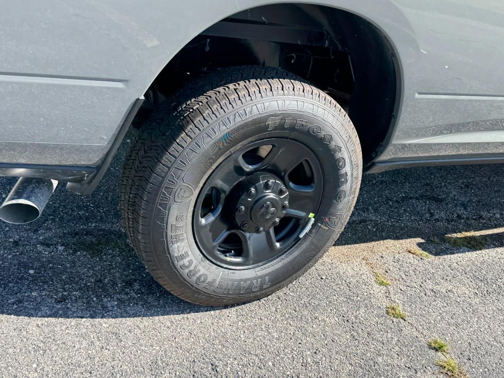 Ram 3500 Vehicle Full-screen Gallery Image 06