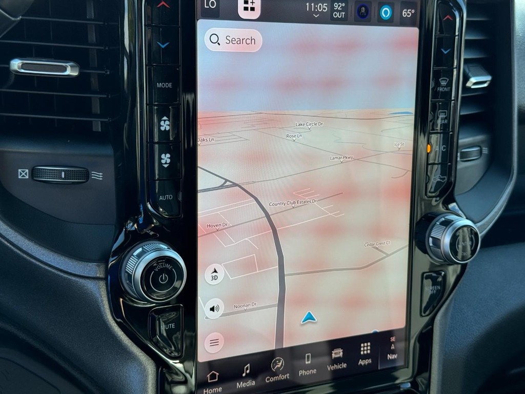 Ram 3500 Vehicle Full-screen Gallery Image 16