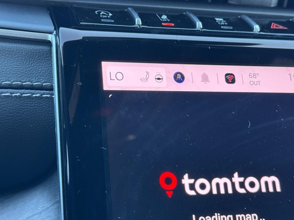 Jeep Grand Cherokee L Vehicle Full-screen Gallery Image 18