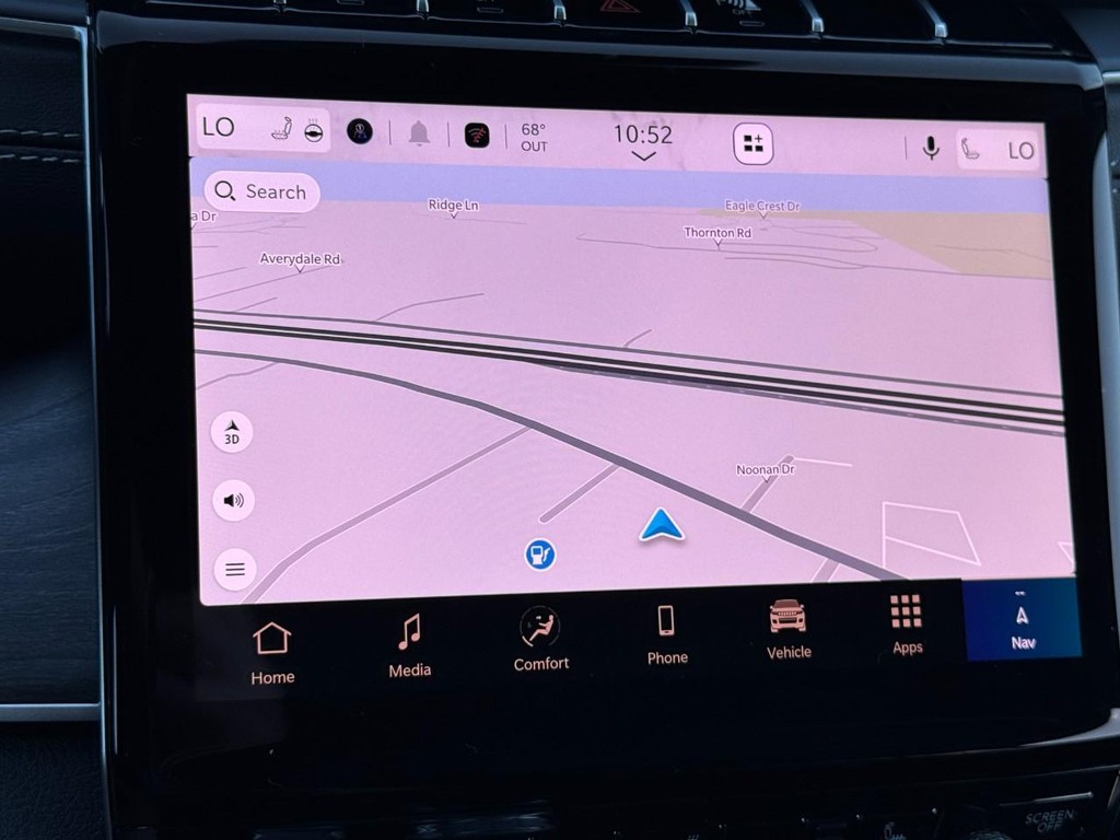 Jeep Grand Cherokee L Vehicle Full-screen Gallery Image 19