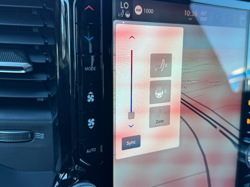 Ram 1500 Vehicle Full-screen Gallery Image 15