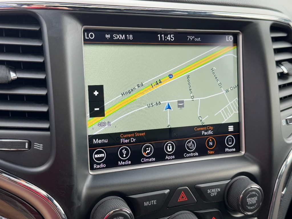 Jeep Grand Cherokee Vehicle Full-screen Gallery Image 27