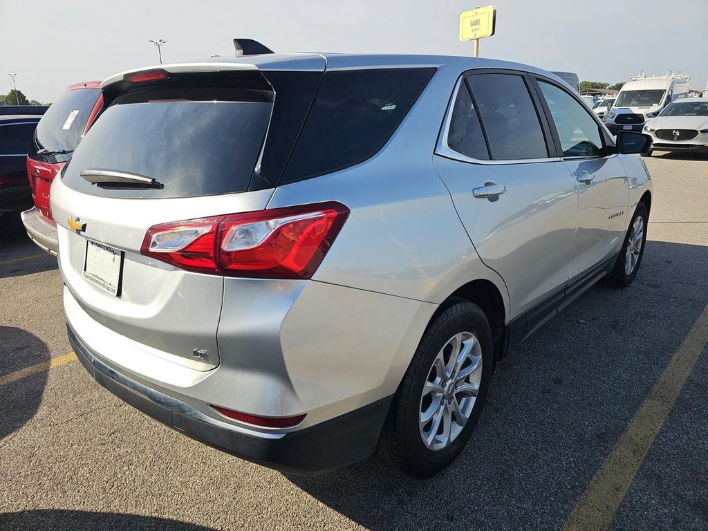 Chevrolet Equinox Vehicle Full-screen Gallery Image 03