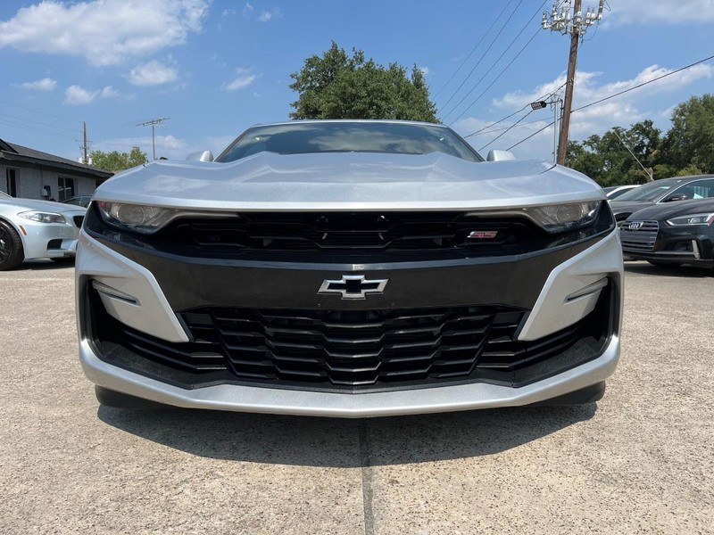 Chevrolet Camaro Vehicle Full-screen Gallery Image 02