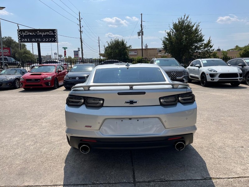 Chevrolet Camaro Vehicle Full-screen Gallery Image 07