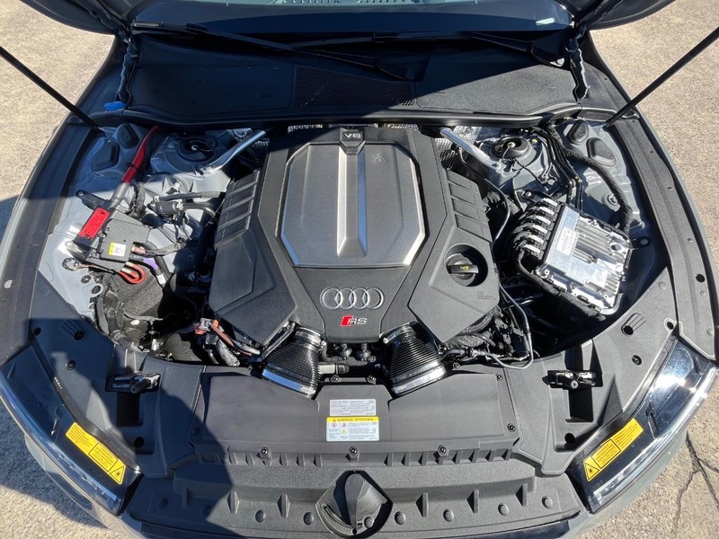 Audi RS 7 Vehicle Full-screen Gallery Image 29