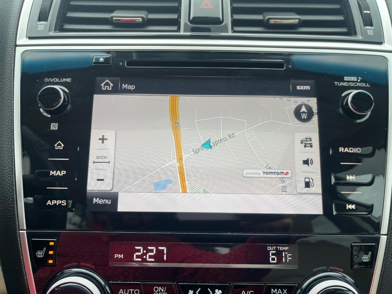 Subaru Outback Vehicle Full-screen Gallery Image 24