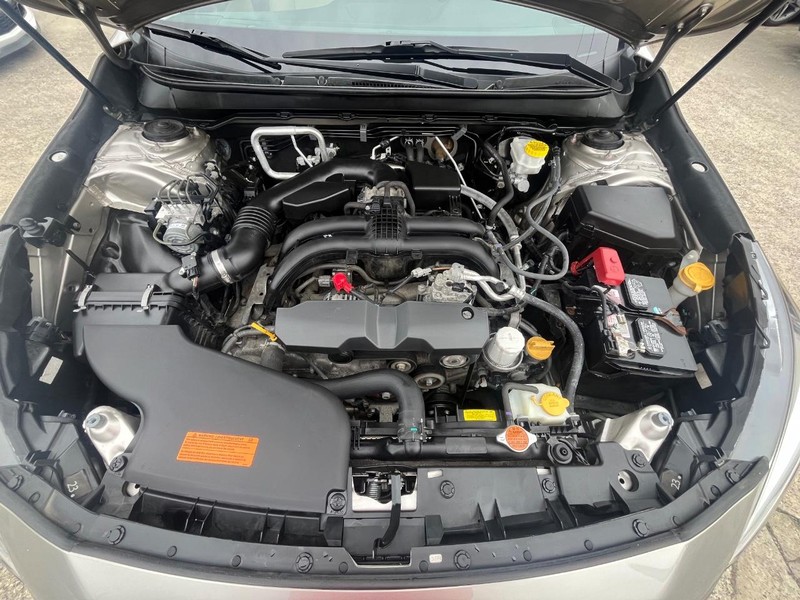 Subaru Outback Vehicle Full-screen Gallery Image 29