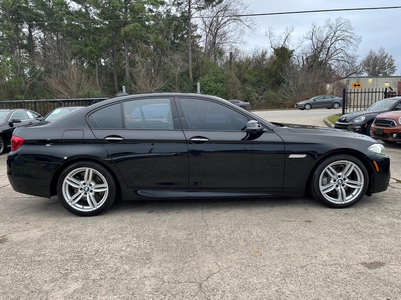 BMW 535i Vehicle Full-screen Gallery Image 05