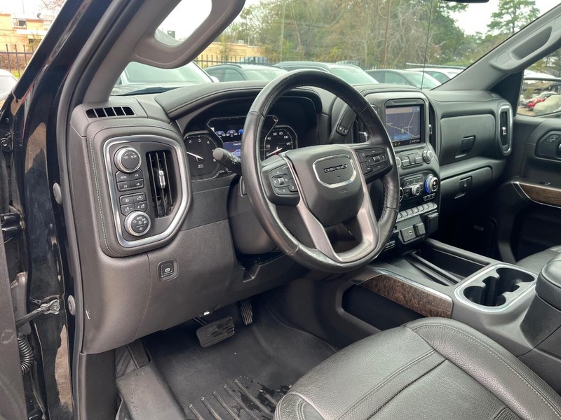 GMC Sierra 1500 Vehicle Full-screen Gallery Image 10