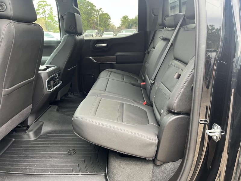 GMC Sierra 1500 Vehicle Full-screen Gallery Image 18