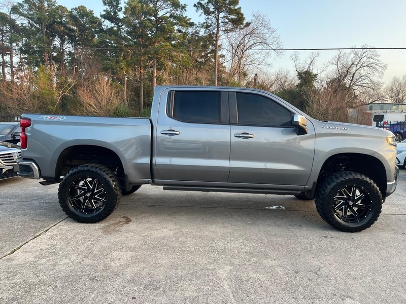 Chevrolet Silverado 1500 Vehicle Full-screen Gallery Image 05