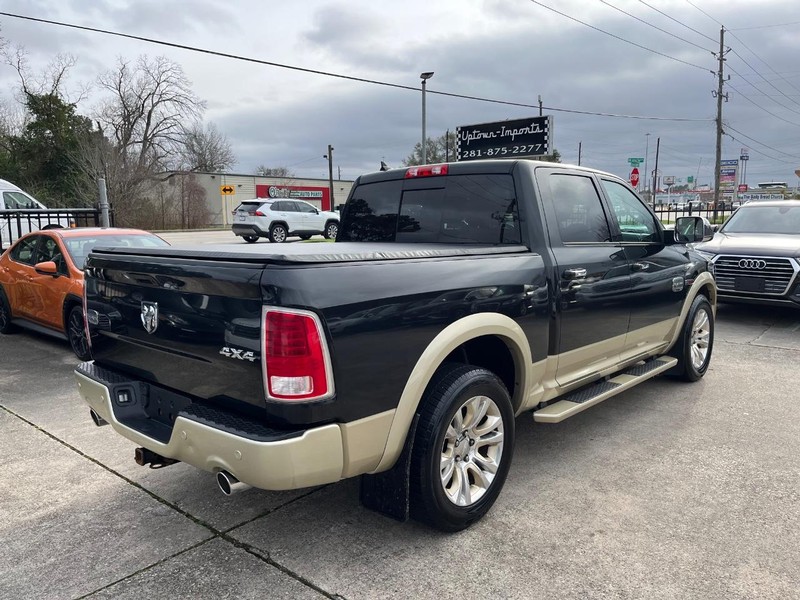 Ram 1500 Vehicle Full-screen Gallery Image 06