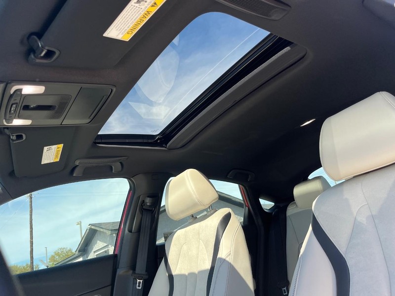 Acura Integra Vehicle Full-screen Gallery Image 24