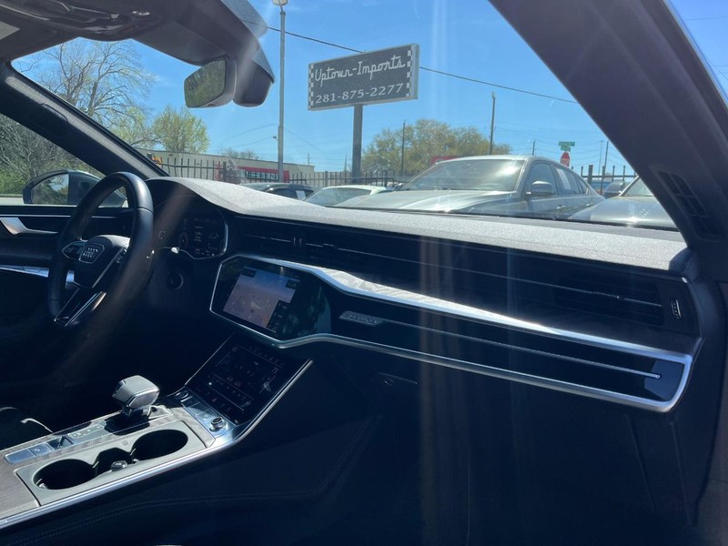 Audi A7 Vehicle Full-screen Gallery Image 09
