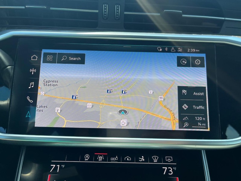 Audi A7 Vehicle Full-screen Gallery Image 20